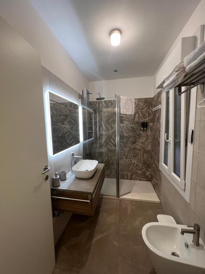 Fiori 3 Apartment Milan Luaran gambar