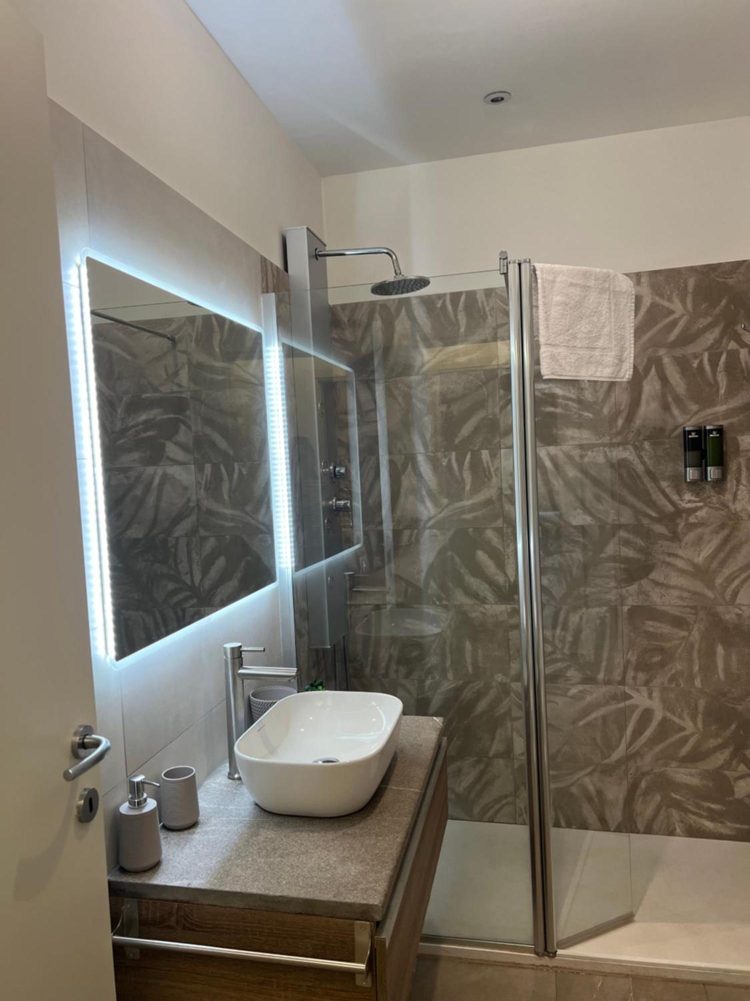 Fiori 3 Apartment Milan Luaran gambar